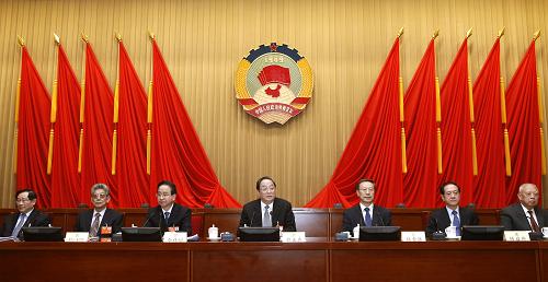 3月11日,全国政协十二届一次会议主席团第三次会议在北京举行。俞正声主持会议。新华社记者 鞠鹏 摄